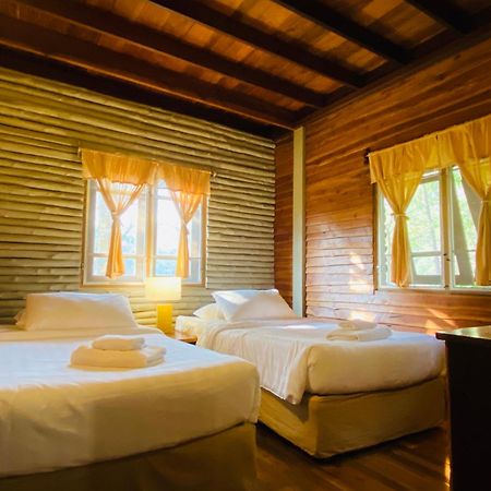 Khaokhoherbary Organicfarm&Resort Кхао-Кхо Экстерьер фото
